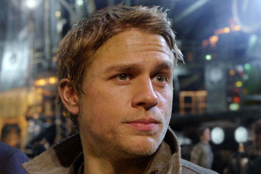 News Briefs: Charlie Hunnam Heads to 'Lost City of Z'; First, Transfixing Trailer for Ryan Gosling's 'Lost River'