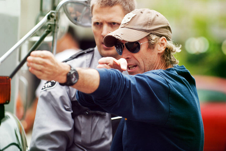 News Briefs: Michael Bay Ready to Go to War; First, Spectacular 'Exodus: Gods and Kings' TV Spots