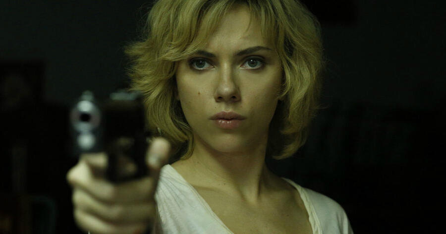 News Briefs: Scarlett Johansson Will Take 'The Psychopath Test'; 'Pirates of the Caribbean 5 ' Plot Details 