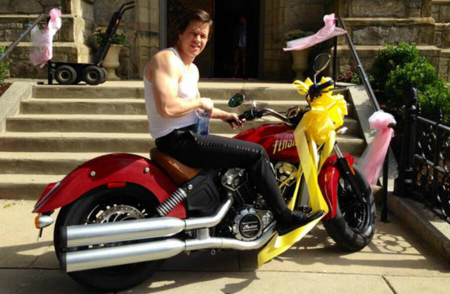 News Briefs: Mark Wahlberg Gets Flashy for 'Ted 2' (Photo); 'Zoolander 2' May Finally, Maybe, Happen