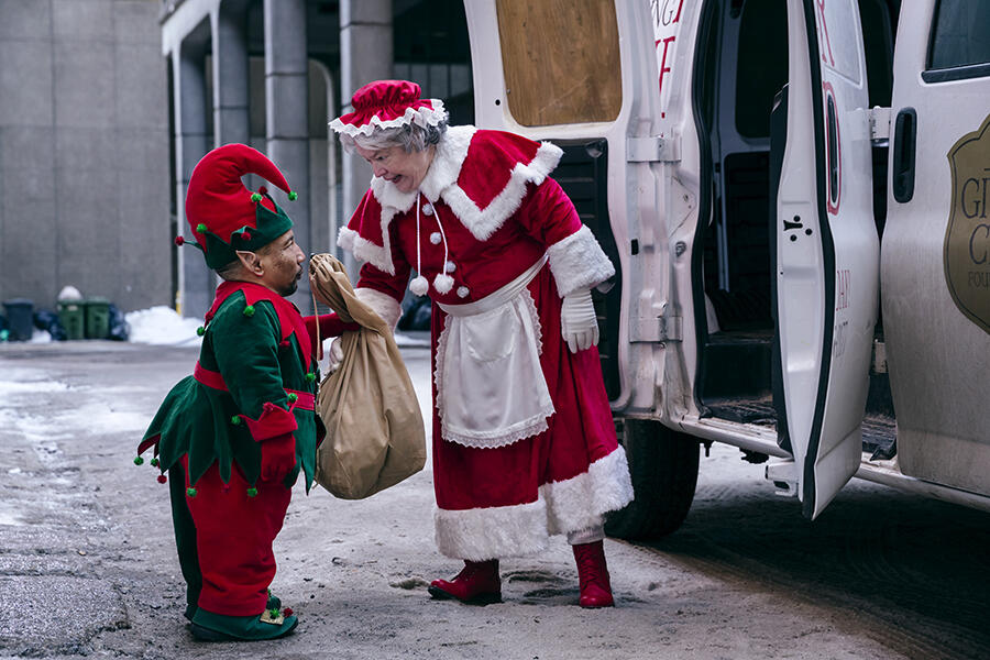 Exclusive Interview: Kathy Bates on 'Bad Santa 2,' 'American Horror Story' and More