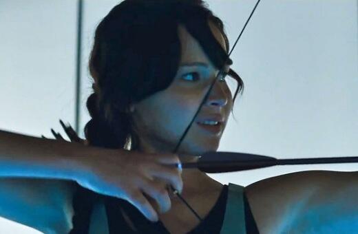 'Frozen' and 'Catching Fire' Pack Theaters Over Thanksgiving Weekend
