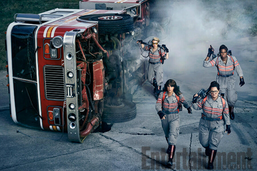 New Images: 'Ghostbusters,' 'The Jungle Book,' 'Sully' and More