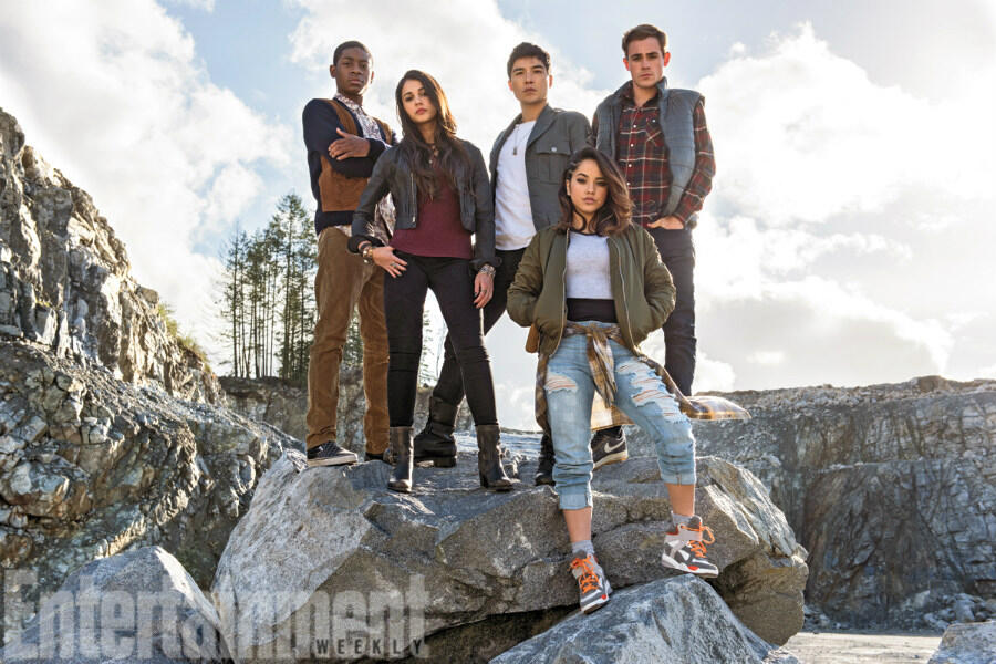 Here's Your First Look at the New 'Power Rangers'