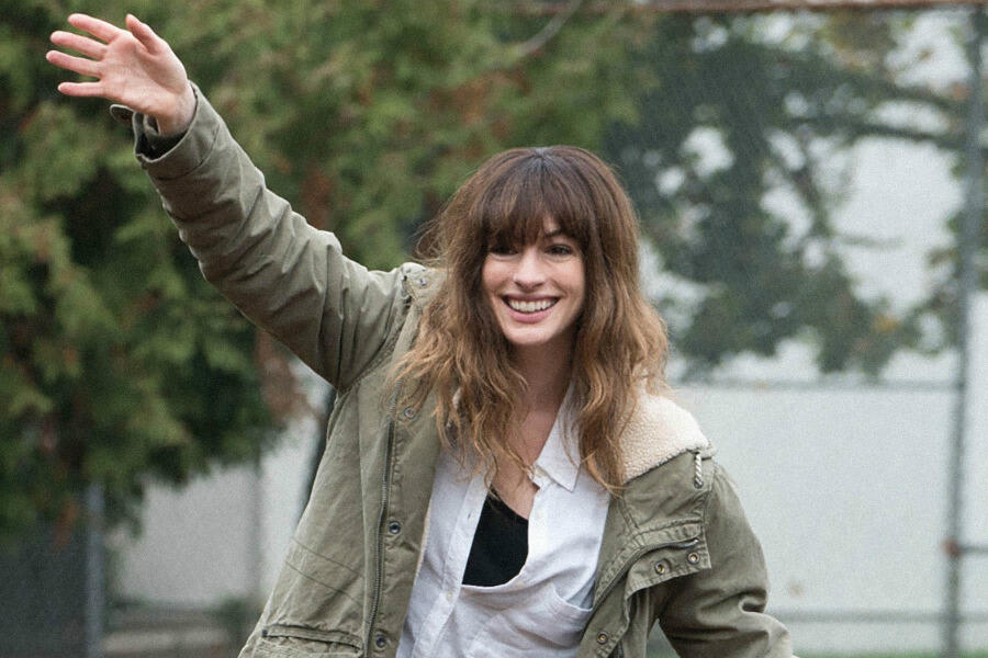 News Briefs: Anne Hathaway Joins Rebel Wilson in 'Nasty Women'