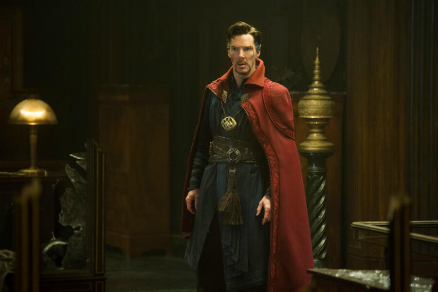 News Briefs: Benedict Cumberbatch to Star in 'Melrose'