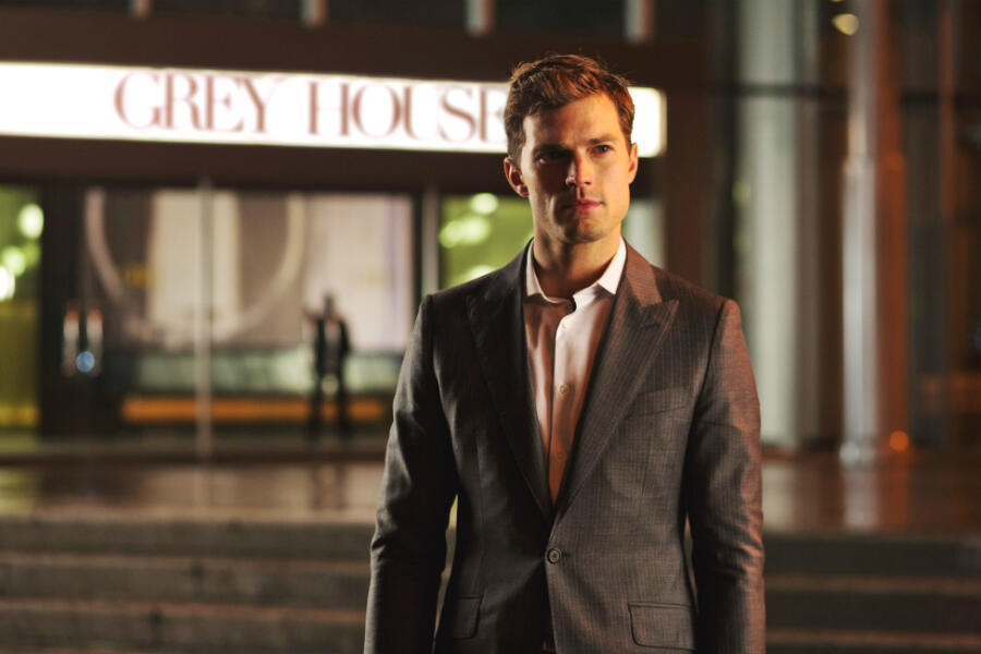 News Briefs: Jamie Dornan Touted for 'Robin Hood: Origins'
