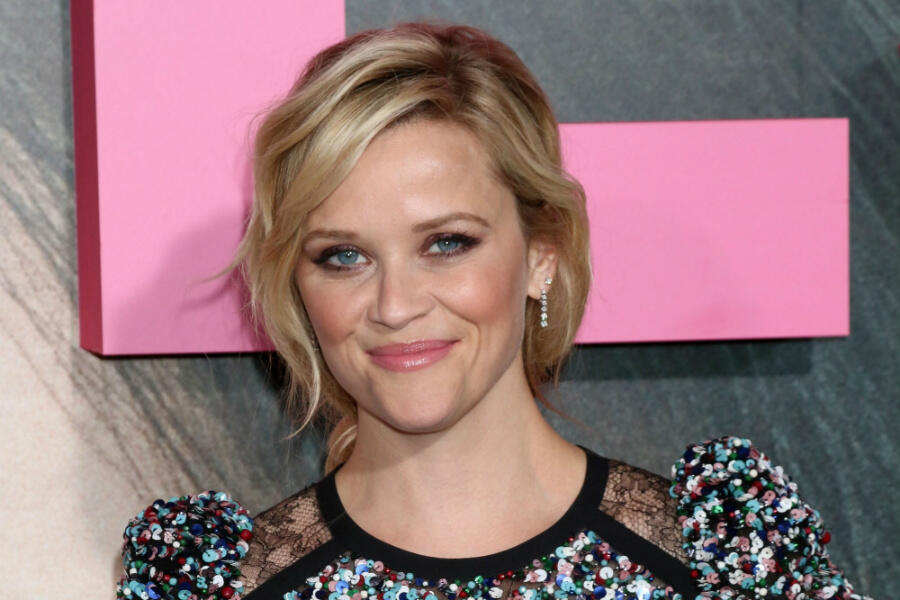 News Briefs: Reese Witherspoon's 'Home Again' Gets Release Date
