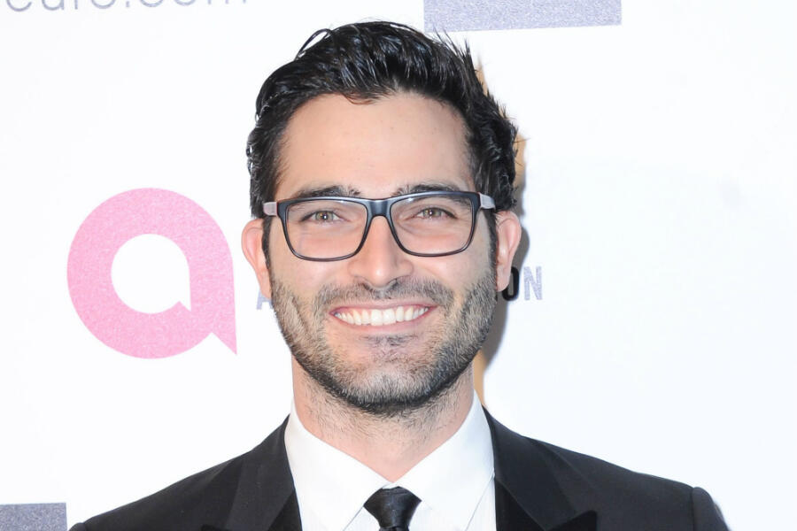 News Briefs: Tyler ('Teen Wolf') Hoechlin Joins 'Fifty Shades Darker'; Sam Raimi Plans 'World War 3'