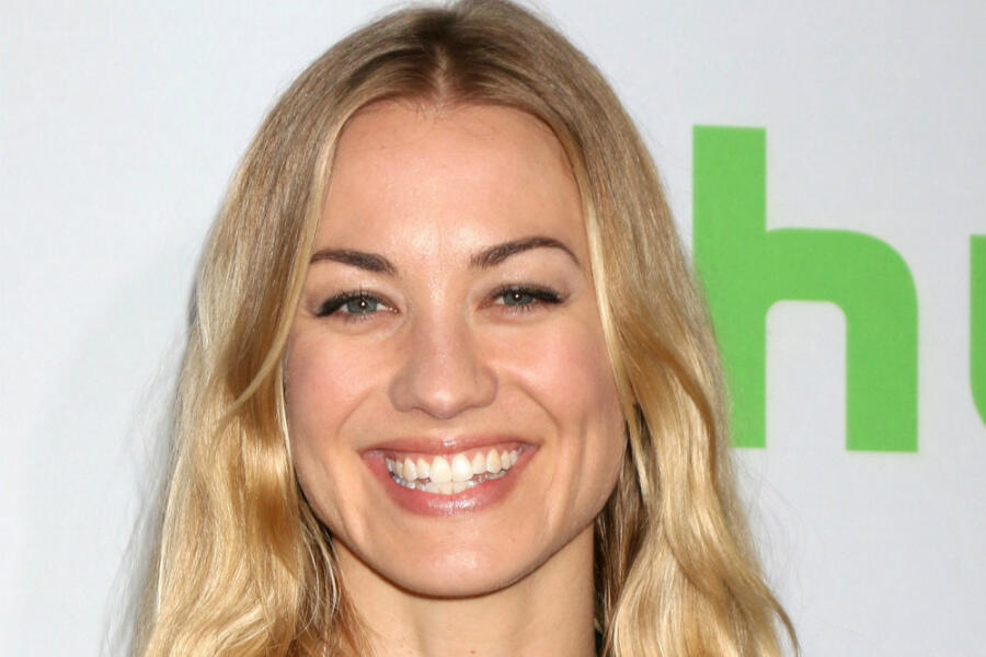 News Briefs: Yvonne Strahovski Joins 'The Predator'
