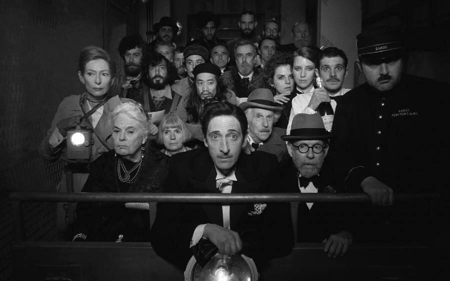 Watch Exclusive 'The French Dispatch' Featurette