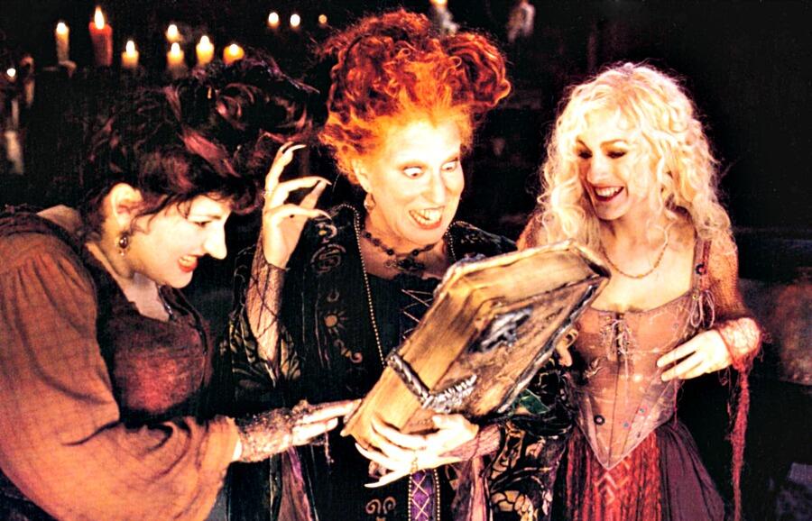 Not-So-Scary Movies for a Happy Halloween | Fandango