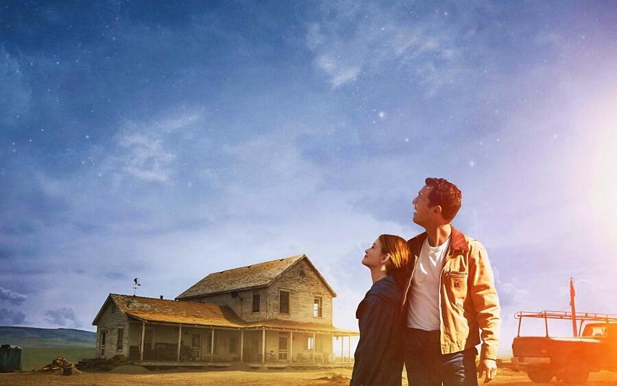 'Interstellar' Extras: Hear Rian Johnson Chat with Christopher Nolan 