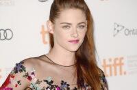Toronto: Kristen Stewart Shows Her Sexy Side at 'On the Road' Premiere
