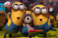 'Despicable Me 2' Roundup: 'Avengers' and DC Comics Minions, Dancing Gru and 'World War M!'