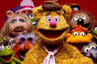 Trailer Watch: 'The Muppets,' 'Green Lantern,' and 'Mr. Popper's Penguins' 