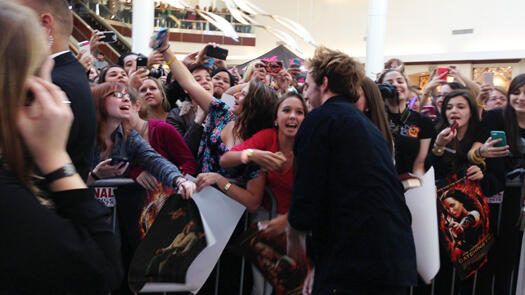 Exclusive: 'The Hunger Games: Catching Fire' Victory Tour Kicks Off in NJ, We Talk to the Cast 