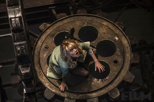 'The Amazing Spider-Man 2' Slings Nine New Pics