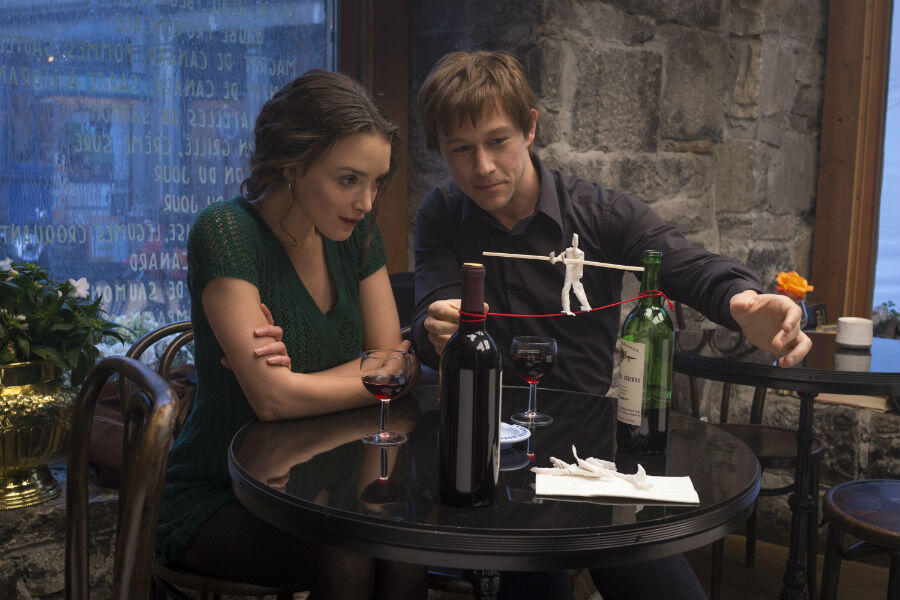 News Bites: Joseph Gordon-Levitt Teases 'The Walk'; Eli Roth's 'Green Inferno'