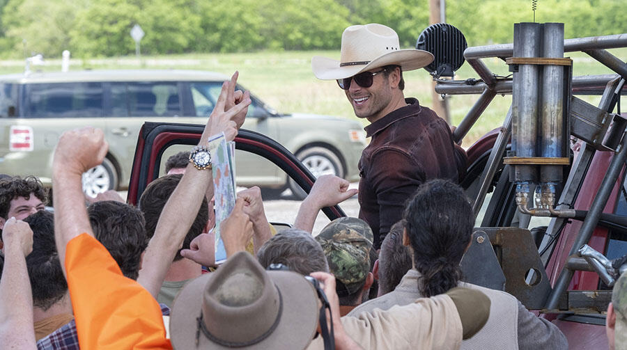 'Twisters' Opens July 19: Watch An Exclusive Look Behind The Scenes