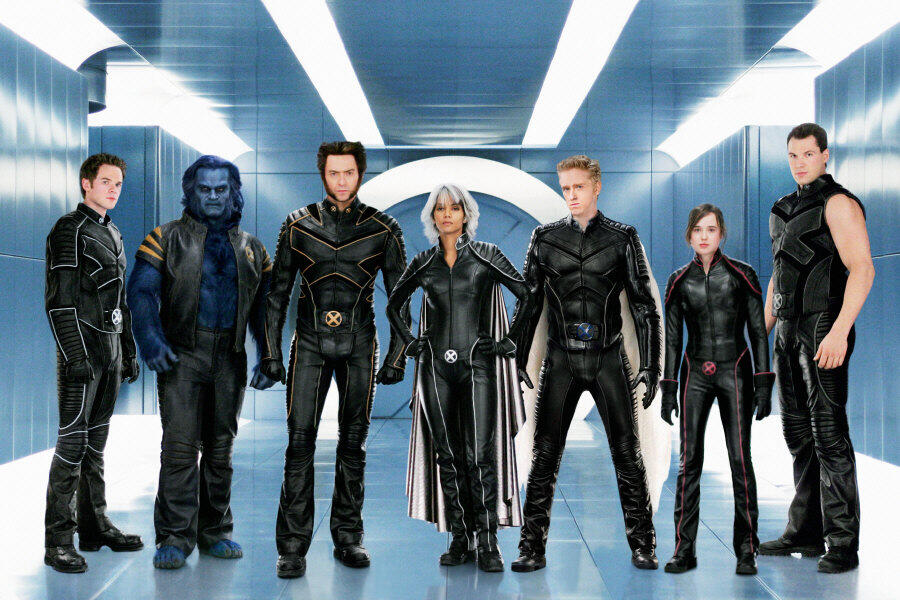 Bryan Singer Wishes He Could Ve Directed X Men 3 Plus Will The Original Cast Ever Return Fandango