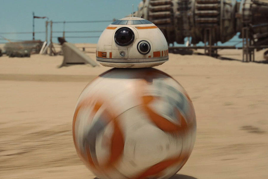 Moviegoers Pick 'Star Wars: The Force Awakens' As Their Favorite Movie of 2015