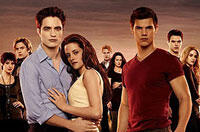 New Domestic 'Breaking Dawn' Artwork Features Cast of Cullens... and Jacob