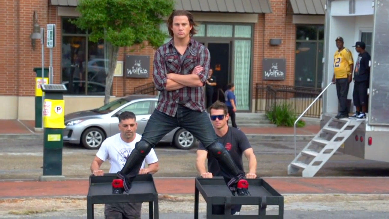 Channing Tatum Mimics Jean-Claude Van Damme's Epic Splits on '22 Jump Street' Set