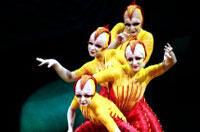 James Cameron to Help Make 3D Cirque du Soleil Movie