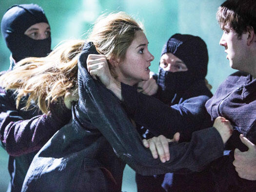 Sneak Peek: Three Key Scenes from 'Divergent'  
