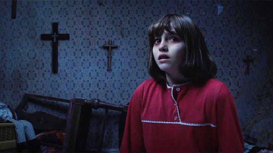 Watch People Freak Out in This Intense 'Conjuring 2' Prank