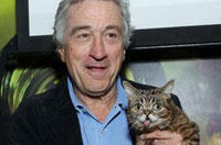 Snapshot: Robert De Niro Meets Lil Bub