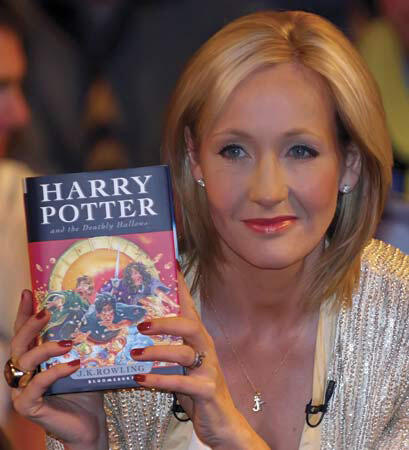 'Harry Potter' Author J.K. Rowling Inks Deal to Publish First Adult Novel