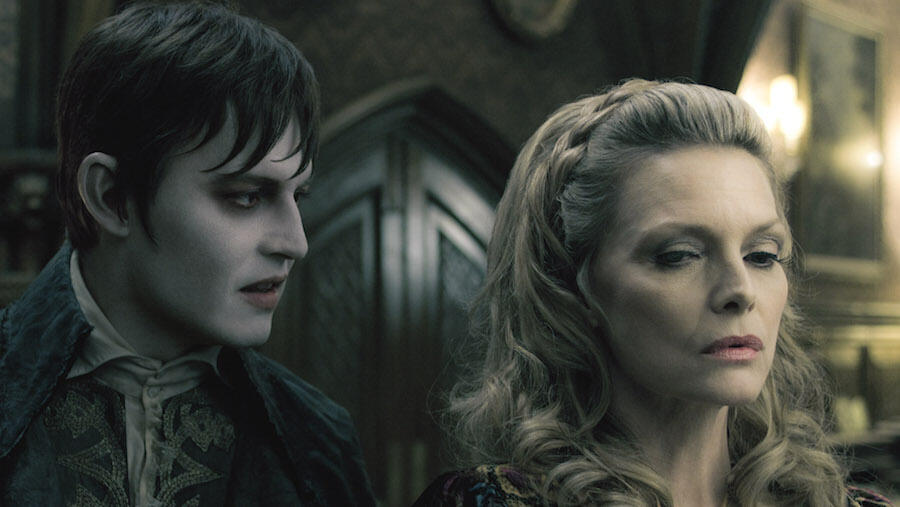 Johnny Depp, Michelle Pfeiffer, Daisy Ridley and More Board 'Murder on the Orient Express'