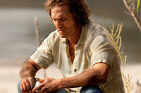 Matthew McConaughey Is on the Run in First Trailer for 'Mud'