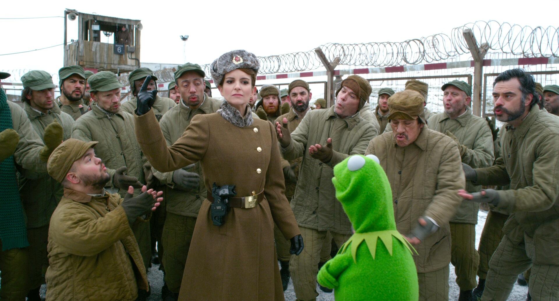 'Muppets Most Wanted': Kermit and Co. Talk Weddings, Walter and the World's Number One Criminal