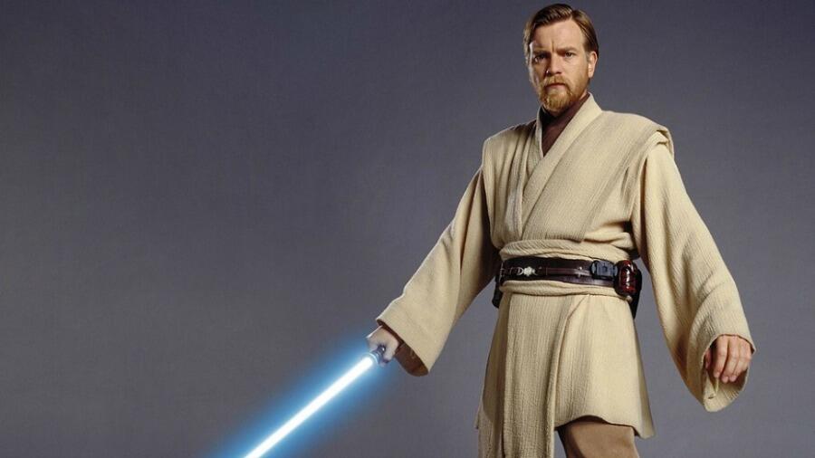 Wait, Which Old Favorites Are in 'The Force Awakens'? Plus, the Character Who Almost Died