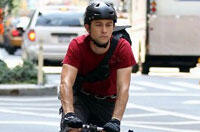 Joseph Gordon-Levitt Takes Us on a Bike Messenger Thrill-Ride in 'Premium Rush' Trailer