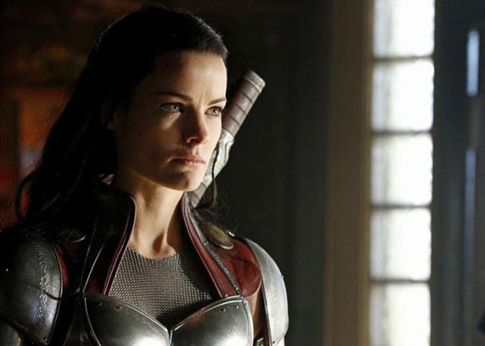 Sneak Peek: Jaimie Alexander Brings 'Thor' Sidekick Lady Sif to 'Agents of S.H.I.E.L.D.'