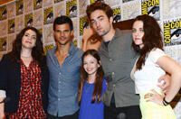 SDCC Hall H: 'Breaking Dawn' Bids Farewell as Stephenie Meyer Surprises with 'The Host' Footage