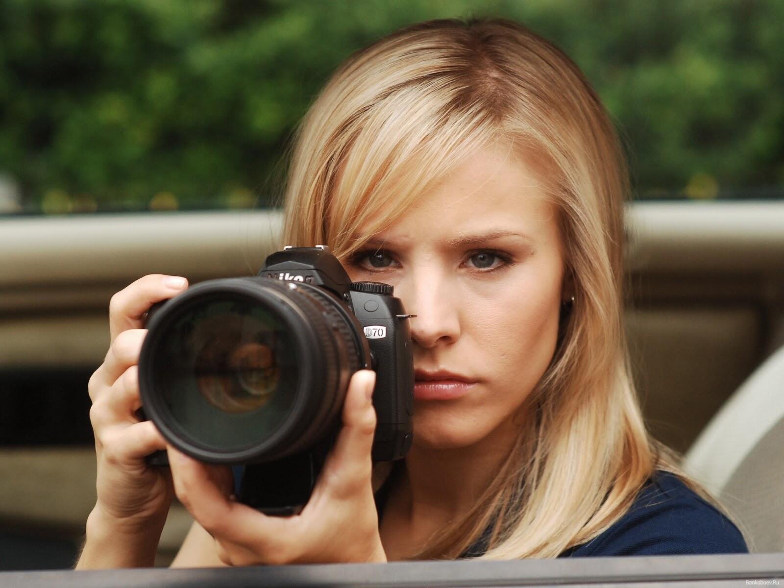 Exclusive: Watch the First 8 Minutes of 'Veronica Mars' Movie