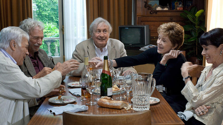 Et Si On Vivait Tous Ensemble Replay All Together (Et si on vivait tous ensemble?) Movie Photos and Stills