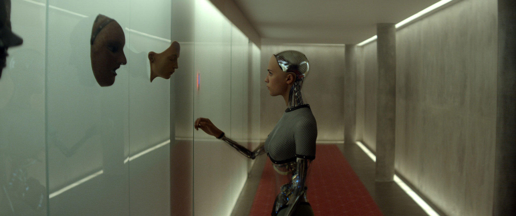 Ex Machina Movie Photos and Stills Fandango
