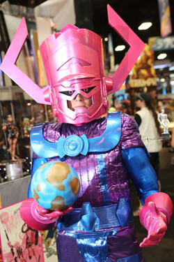 Comic-Con 2013: Costumes - What the **** Are You?