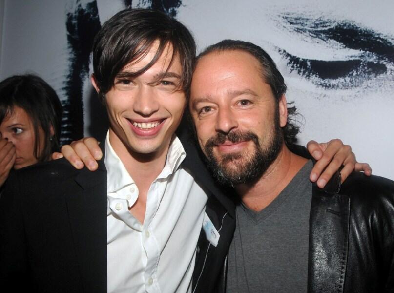 Gil Bellows Pictures and Photos | Fandango