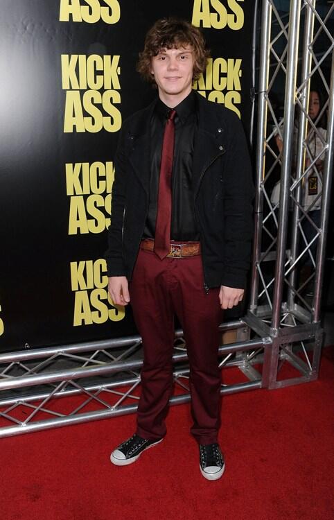 Evan Peters Pictures and Photos | Fandango