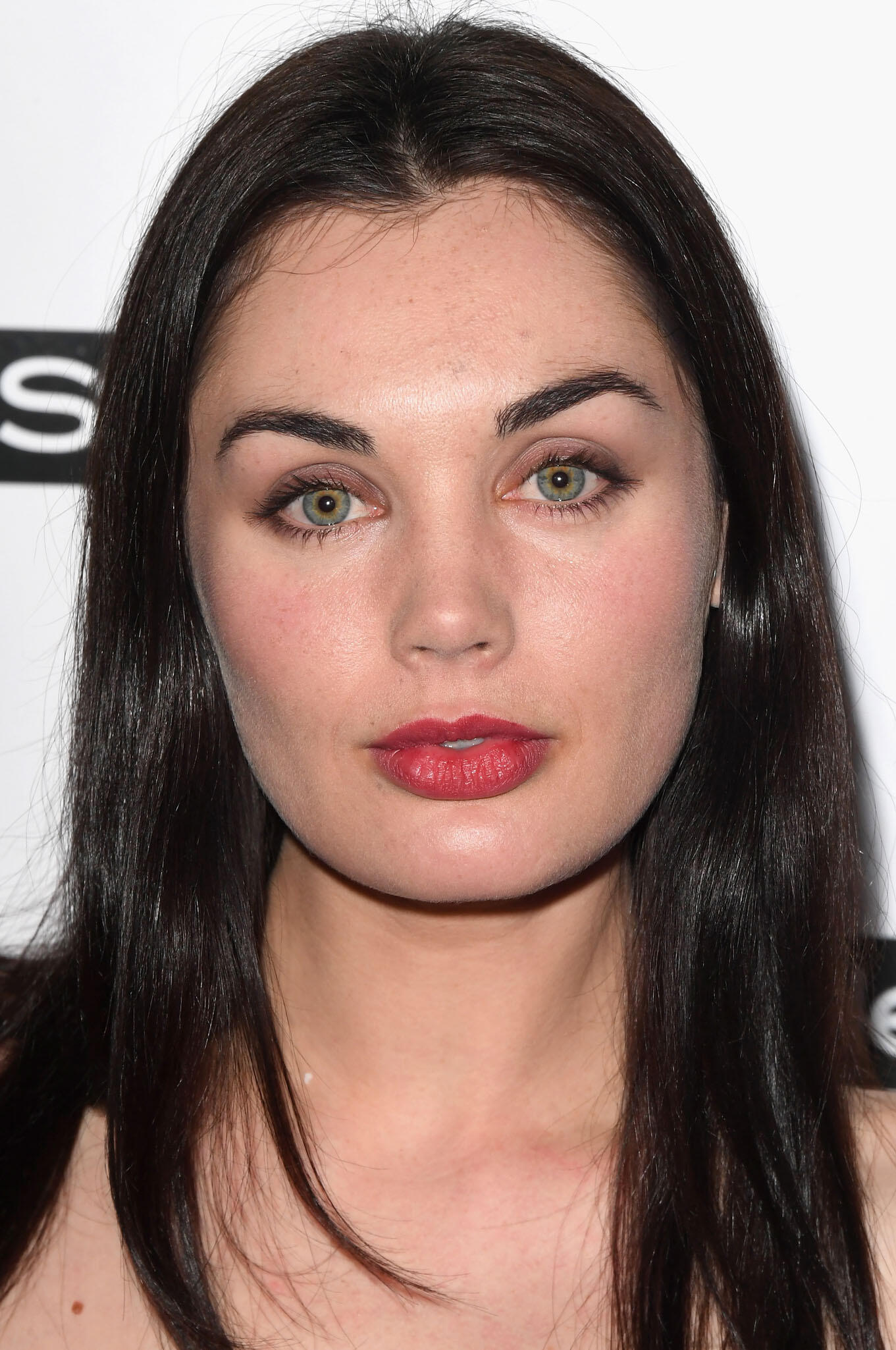 Poppy corby-tuech