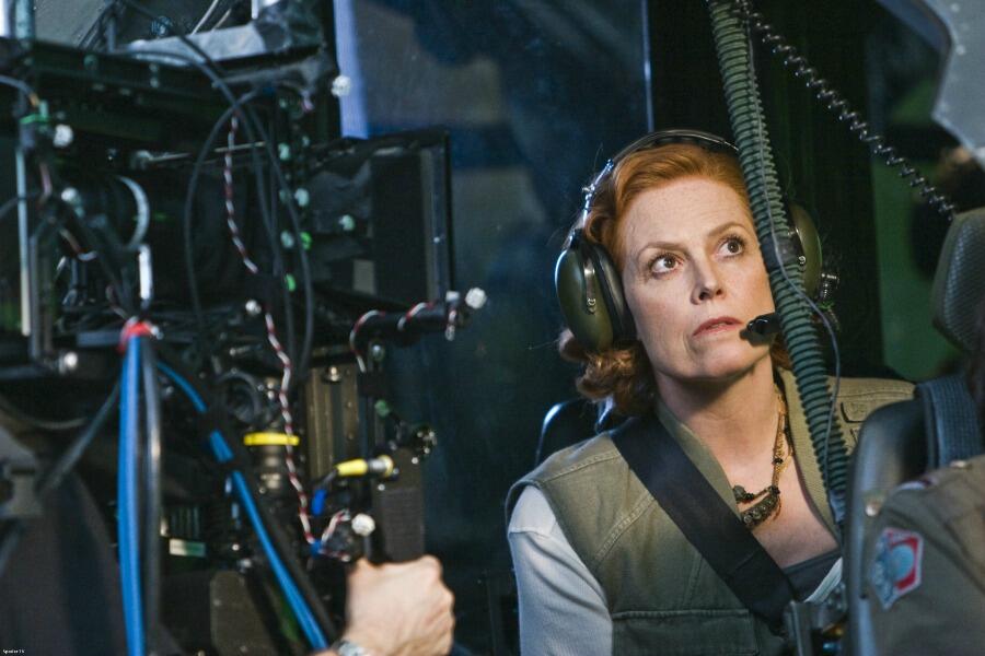 Sigourney Weaver Says 'Avatar' Fans Will Be "in Heaven" with Sequels