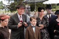 Dylan Baker, Billy Connolly, K'Sun Ray and Carrie-Anne Moss in "Fido."