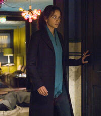 Halle Berry in "Perfect Stranger."